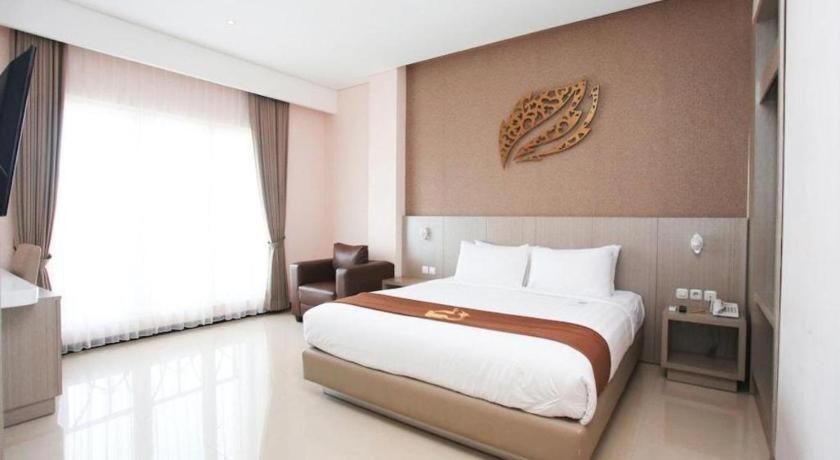 Gets Hotel Маланг Экстерьер фото
